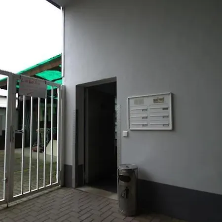 Fruehling Gl-20 Apartamento *